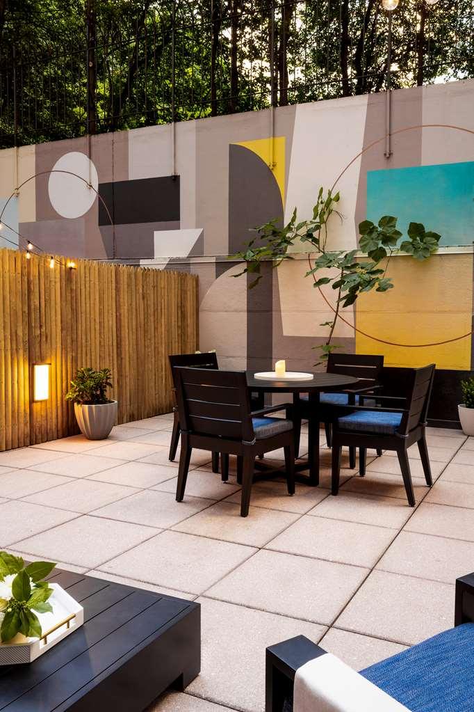 The Gardens Sonesta Es Suites New York Exterior foto